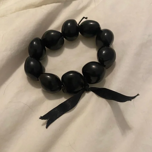 Hawaiian nut bracelet - Picture 1 of 1